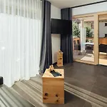 アパートホテル Haus Piz Lad ナウダース