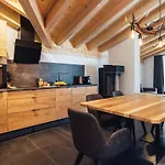Haus Piz Lad ナウダース