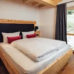 Haus Piz Lad Apartahotel