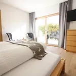 アパートホテル Haus Piz Lad