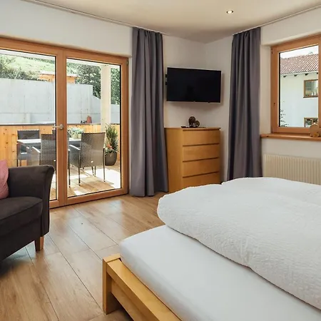 Haus Piz Lad Hotel apartamentowy 4*