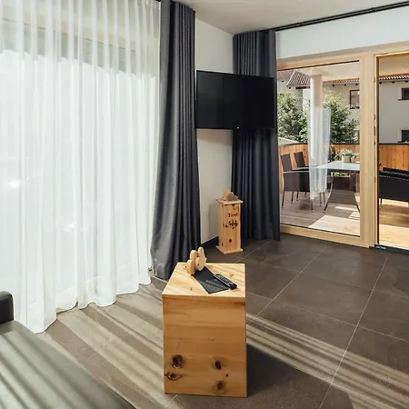 מלון דירות Haus Piz Lad נאודרס