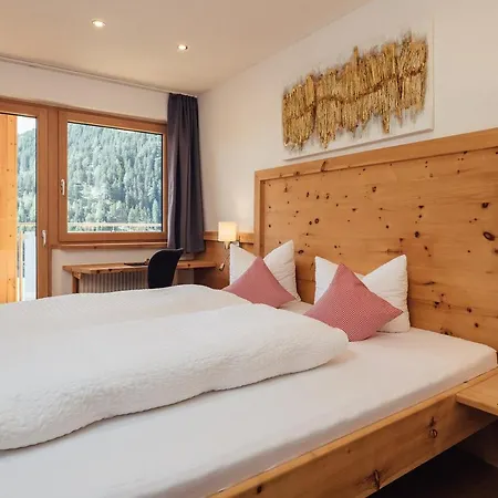 Haus Piz Lad Apart Otel Nauders