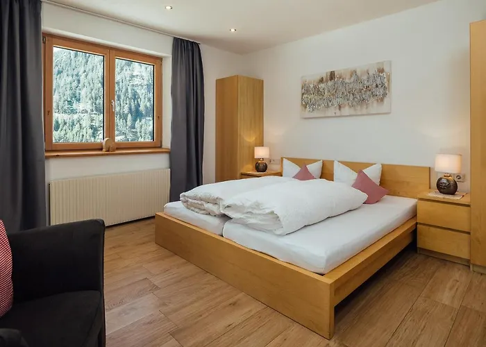 Haus Piz Lad Apart Otel Nauders