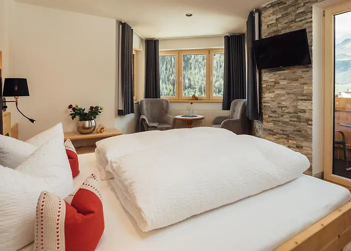 Haus Piz Lad Apart Otel