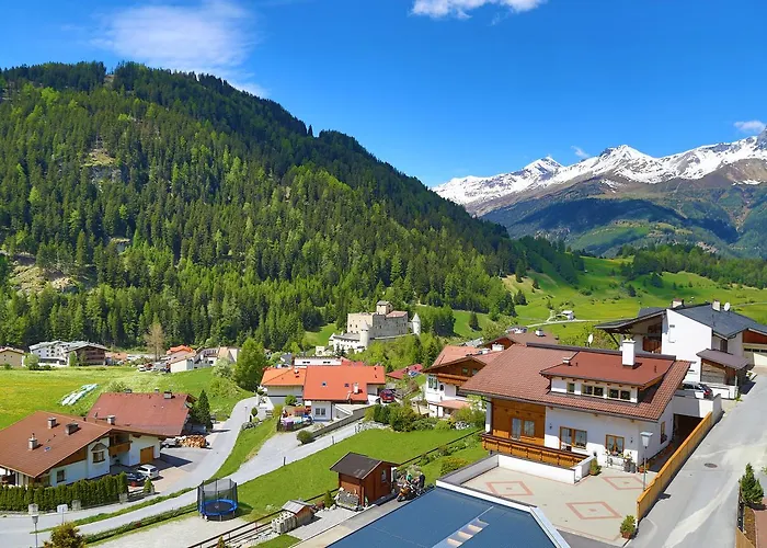 Apart Otel Haus Piz Lad 4*