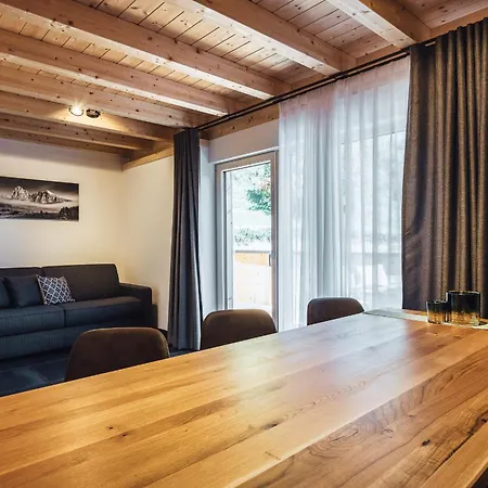 Aparthotel Haus Piz Lad Nauders