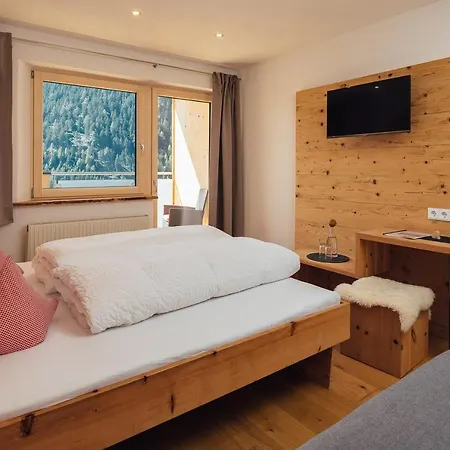 Piz Lad Наудерс